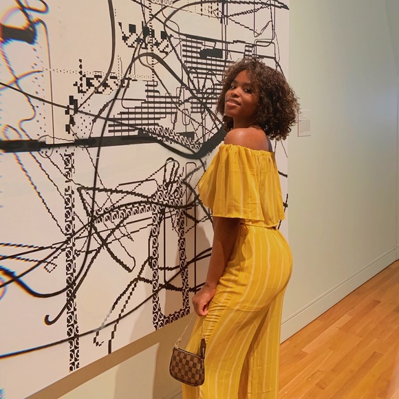 Love Tree Yellow Two piece set - Picture 1 of 7